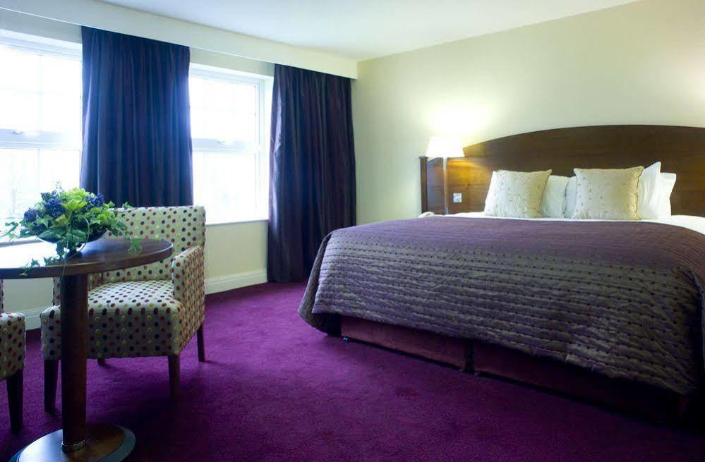 Slieve Russell Hotel Балликоннелл Экстерьер фото